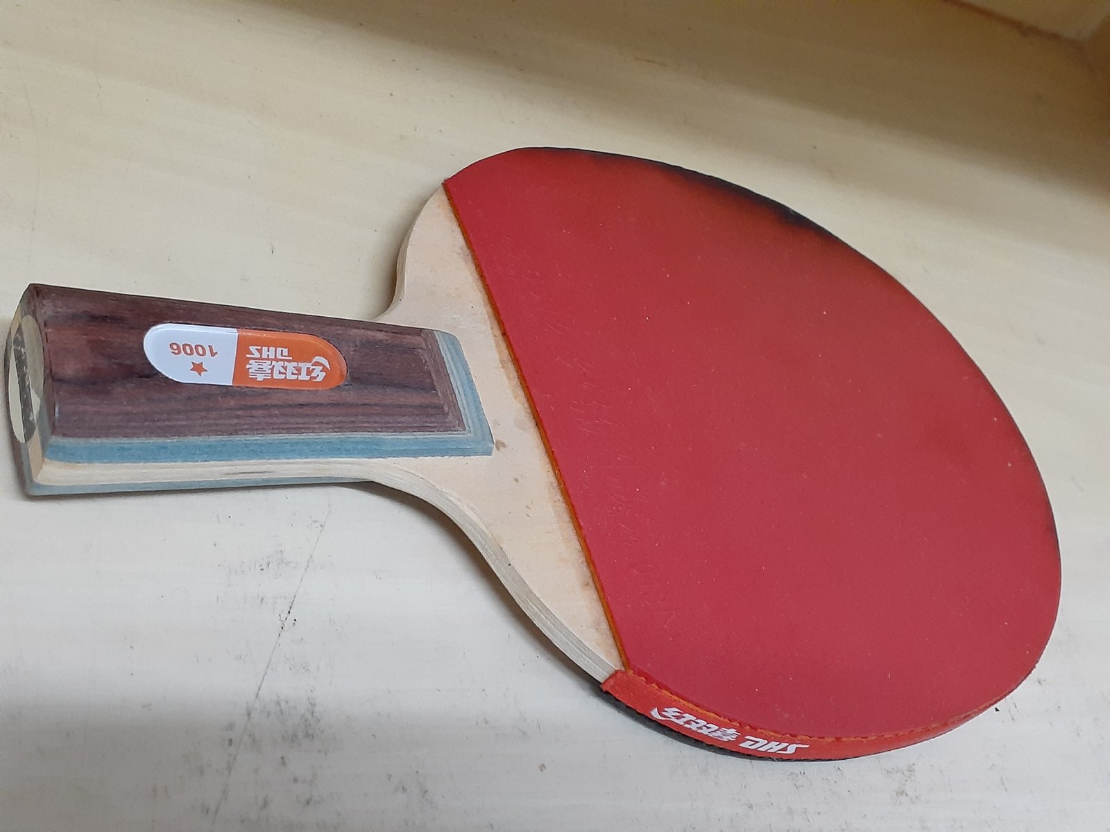 Selecting the Right Pickleball ​Paddle Material: Factors to Consider