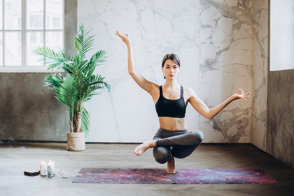 Unlocking Flexibility and Balance: Key Benefits of Yoga in Pickleball Training